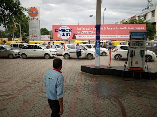 Company Owned & Company Operated Pump Company Owned & Company Operated Pump