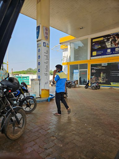 The GESCOS BPCL PUMP SATTUR DHARWAD