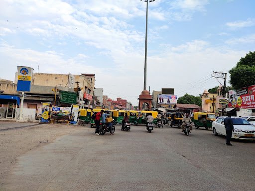 Bharat Petroleum, Banshidhar Jaidev