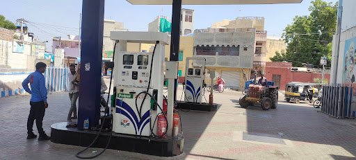 R D SARAN HP Petrol Pump