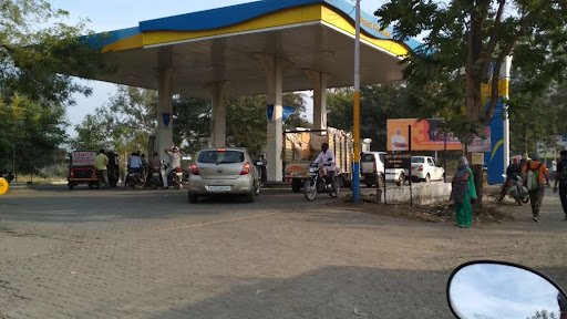 Police Kalyan Petrol Pump