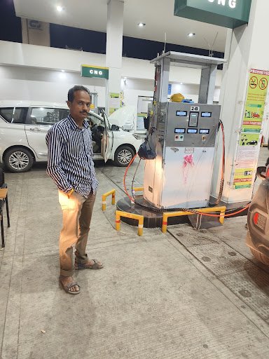 MNGL CNG & LNG Station Pump Zhodge Malegaon MNGL CNG & LNG Station Pump Zhodge Malegaon