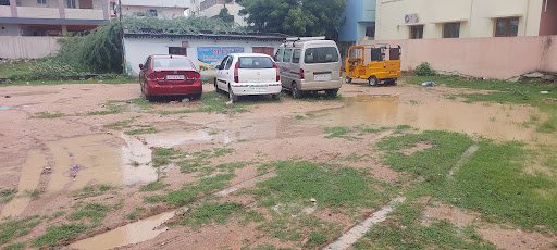 MJN vehicle buying and selling shop LPG & CNG ALL Service available