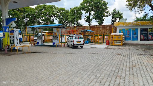Bharat Petroleum, Petrol Pump and cng pump - Mahadev Motors