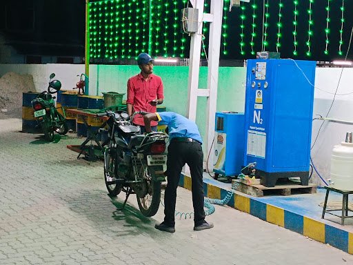 CNG - BPCL Bunk-Senthur Velavan Agency CNG - BPCL Bunk-Senthur Velavan Agency