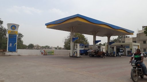 Bharat Petroleum, Petrol Pump -Karan Petroleum