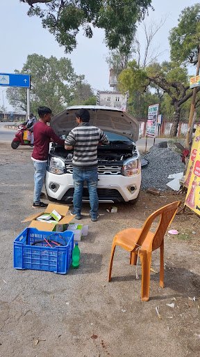 CNG Kit Fitting Centre