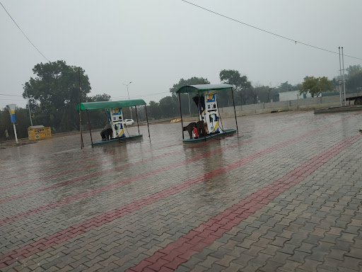 Vishal Petro station (CNG)