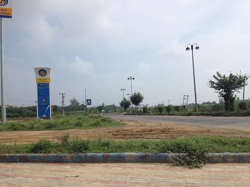 Bharat Petroleum Petrol Pump and CNG pump