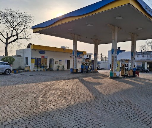 Bharat Petroleum, Petrol Pump -Rampur Filling Station