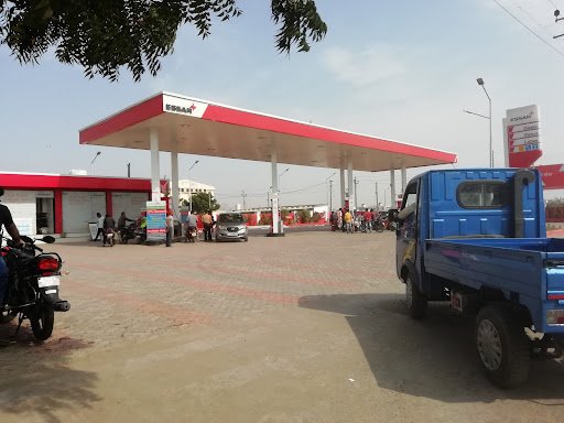 Nayara Petrol Pump-Shantinath Petroleum
