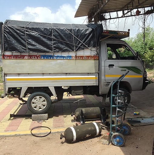 OM CNG Cylinder Testing Centre OM CNG Cylinder Testing Centre