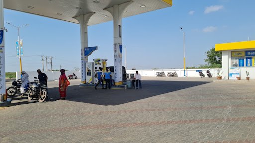 Amaayra Petroleum - Bharat Petroleum Amaayra Petroleum - Bharat Petroleum
