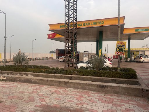 Shree Hari Cng Station