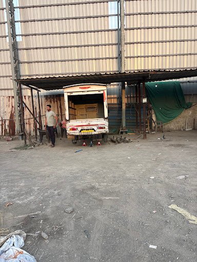 KWK CNG CENTRE / MahaRashtra ( CNG Plate Renewal / CNG Cylinder Testing Service) KWK CNG CENTRE / MahaRashtra ( CNG Plate Renewal / CNG Cylinder Testing Service)