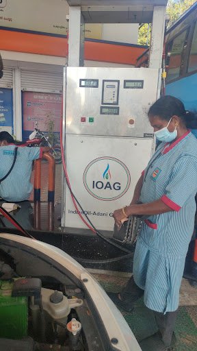 Indian oil CNG Pump