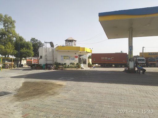 Bharat Petrol Pump and CNG