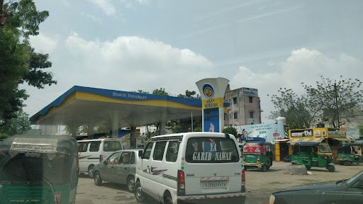 BPCL CNG Pump