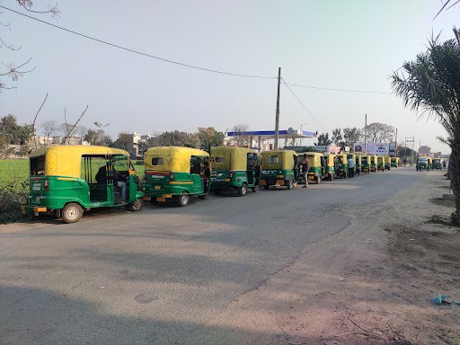CNG Pump Sardar Bachan Singh Marg, Balloke, Ludhiana