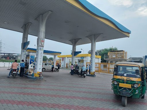 punjab oil carrier,dealer Bharat petroleum cng and EV CHARGING