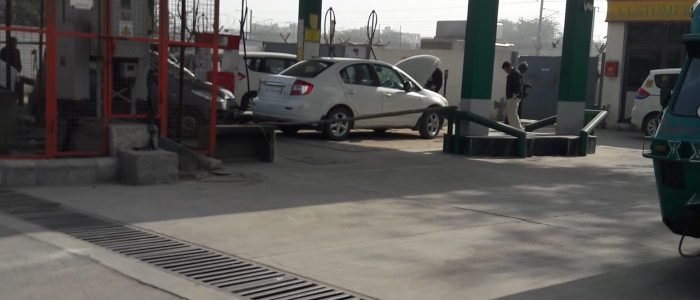indraprastha gas limited cng station modern service station